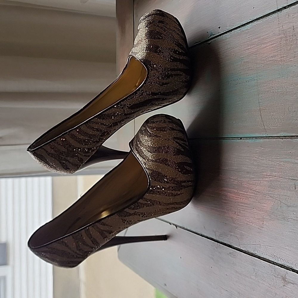 Stilletos. BLING SPARKLE Zebra Gold